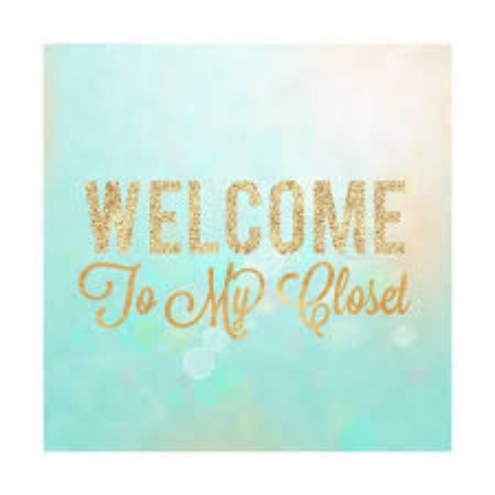 Welcome to my closet, thank you for shopping!